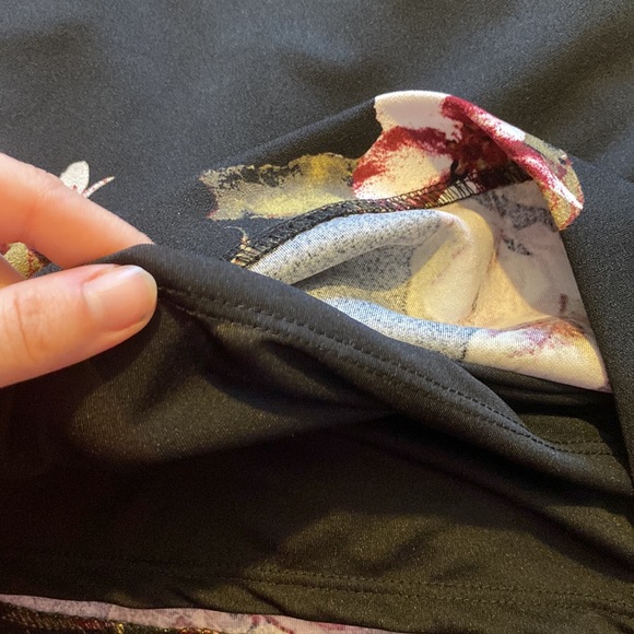 Brand New Le Chateau Floral Skirt size 4 - Picture 3 of 4